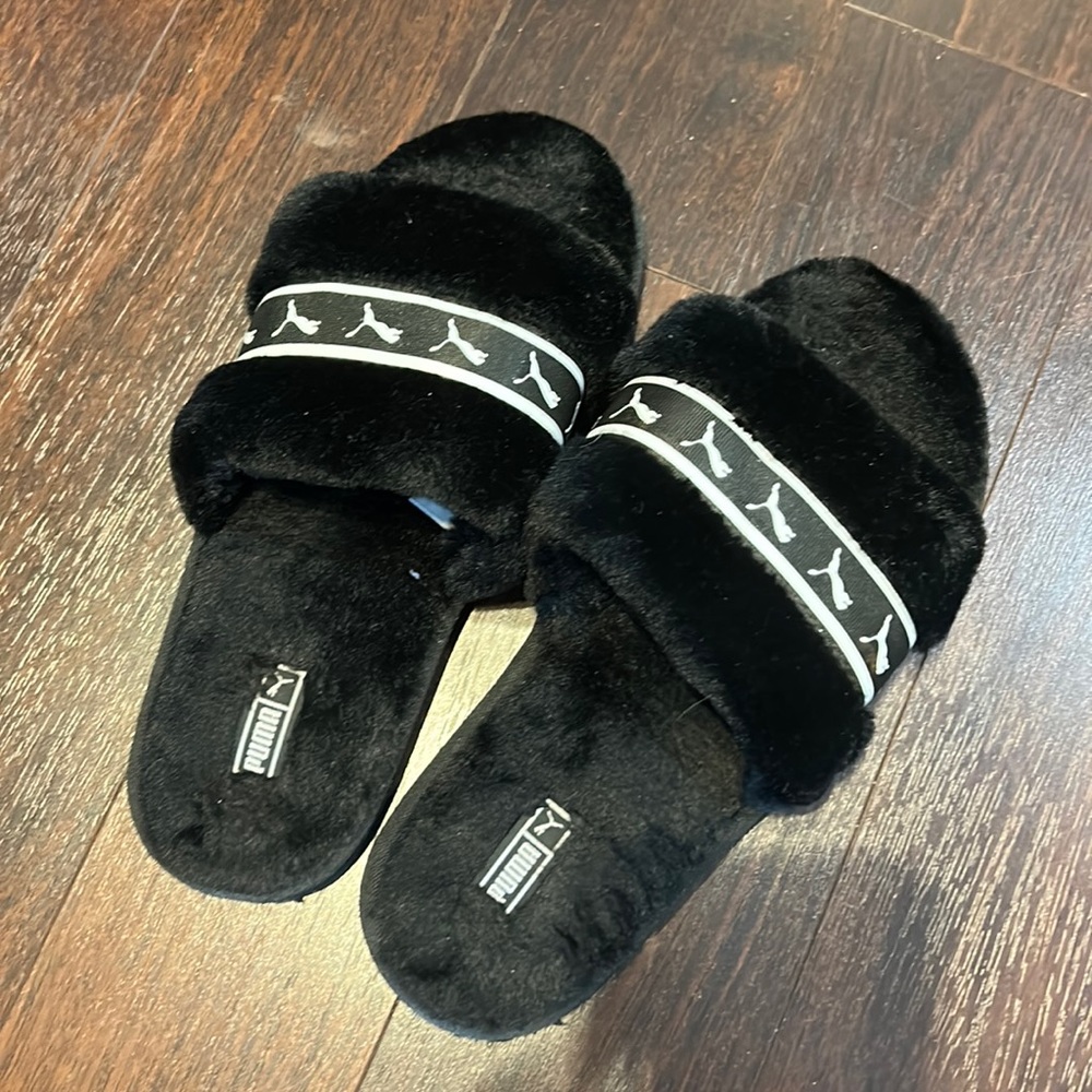 Slippers